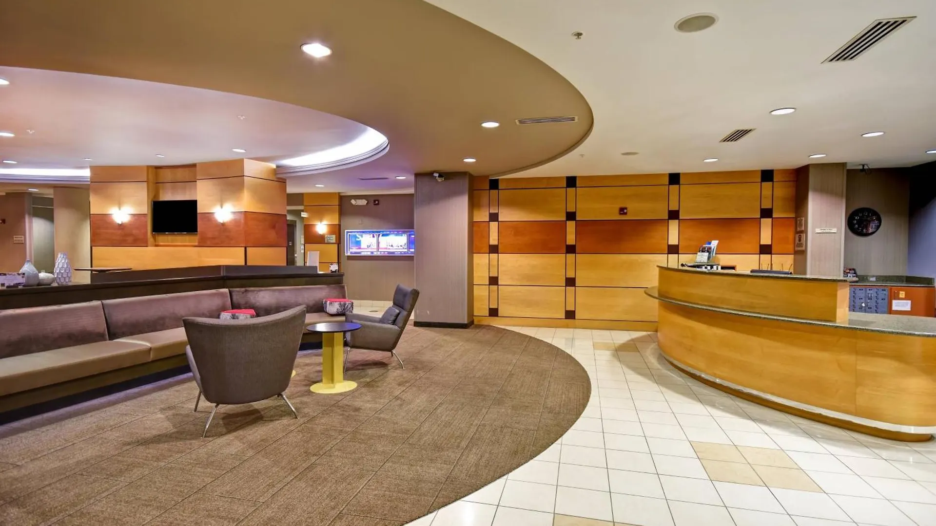 Hotel Springhill Suites Louisville Airport
