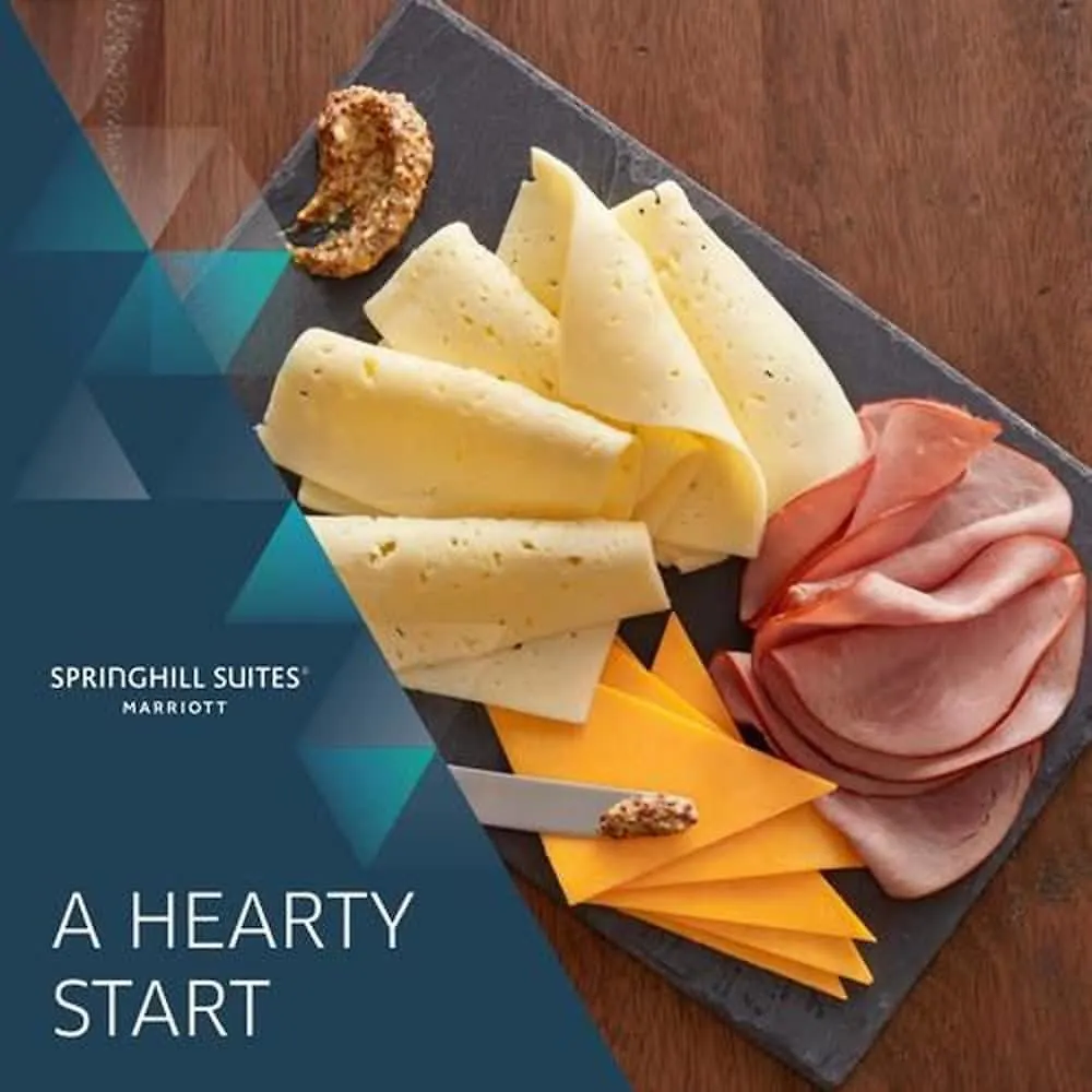 Springhill Suites Louisville Airport 3*,